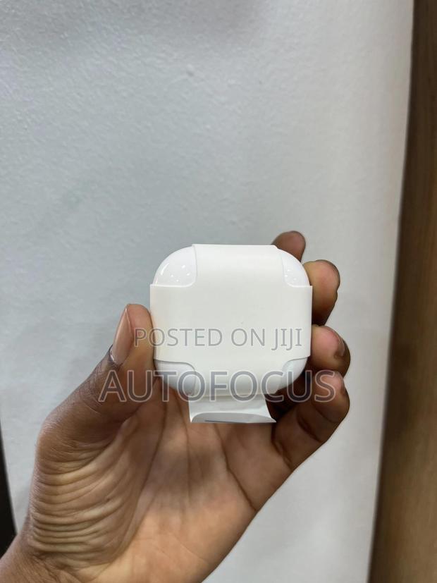 Airpods 4 Anc · Photo 1
