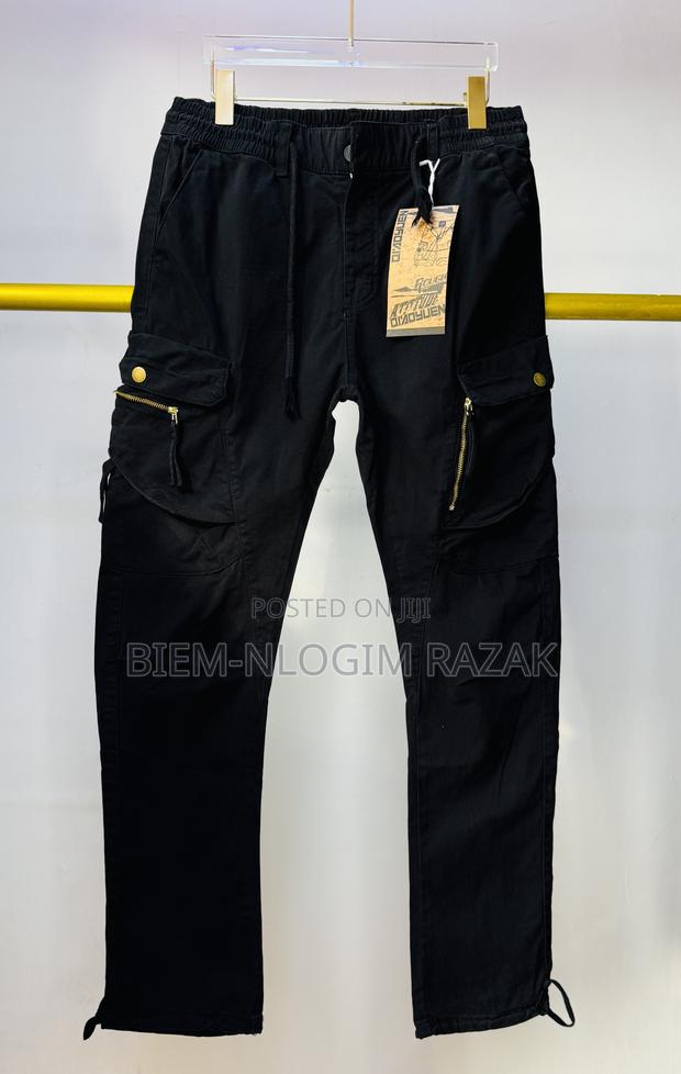 Free Leg N Bumper Side Pockets (Cargo Pants ) Available in Stock · Photo 8