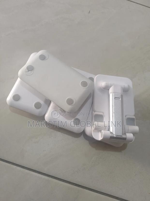 Quality Phone Stand · Photo 4
