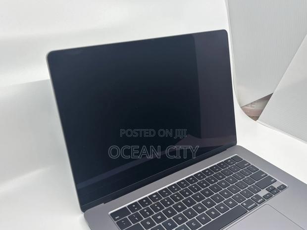 Laptop Apple MacBook Air 2023 M2 8GB Apple M2 Ultra SSD 512GB · Photo 3
