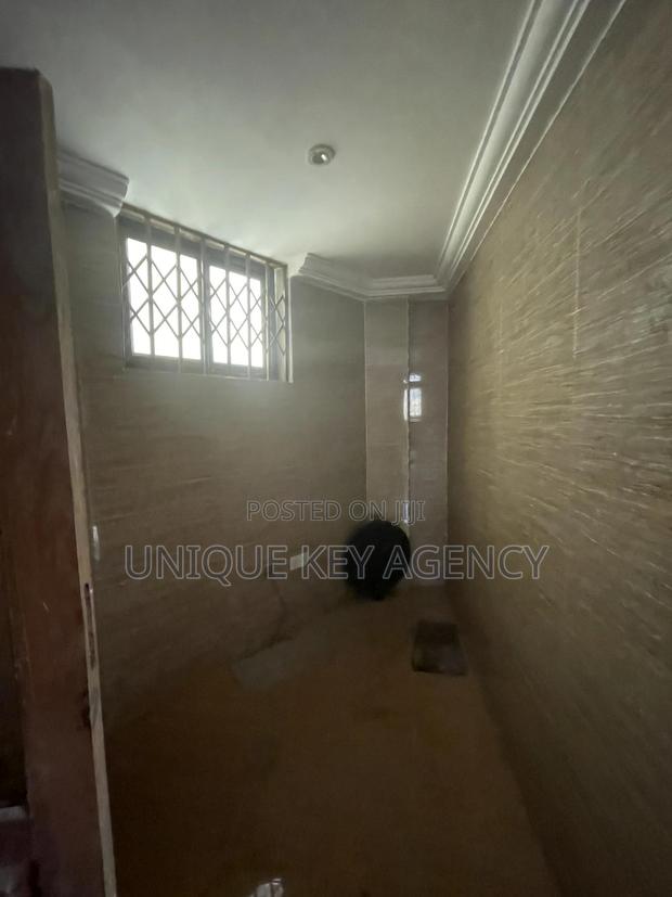 Hotel for Sale · Photo 3