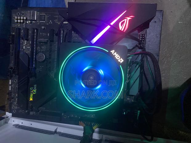 ASUS Rog Strix B450e-E Motherboard With Amd Ryzen 7 Processor With 256 · Photo 1