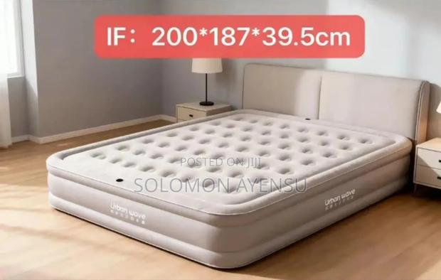Quality Urban Wave King Size Air Inflatable Mattress · Photo 1