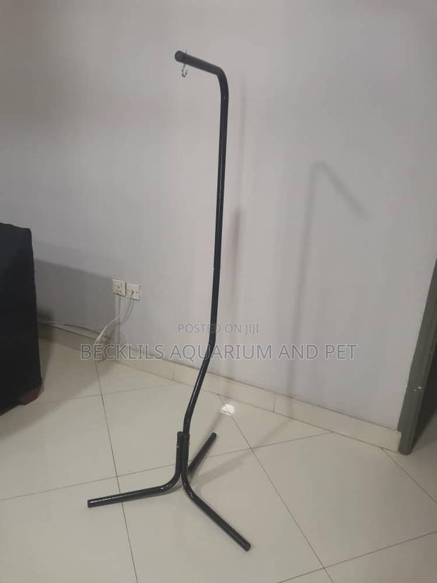Birdcage Holder ( Stand) · Photo 2