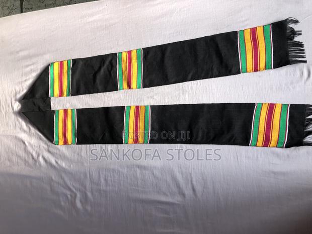Handwoven Plain Graduation Sash · Photo 5