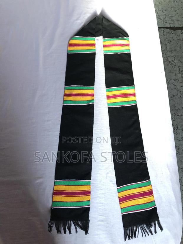 Handwoven Plain Graduation Sash · Photo 2
