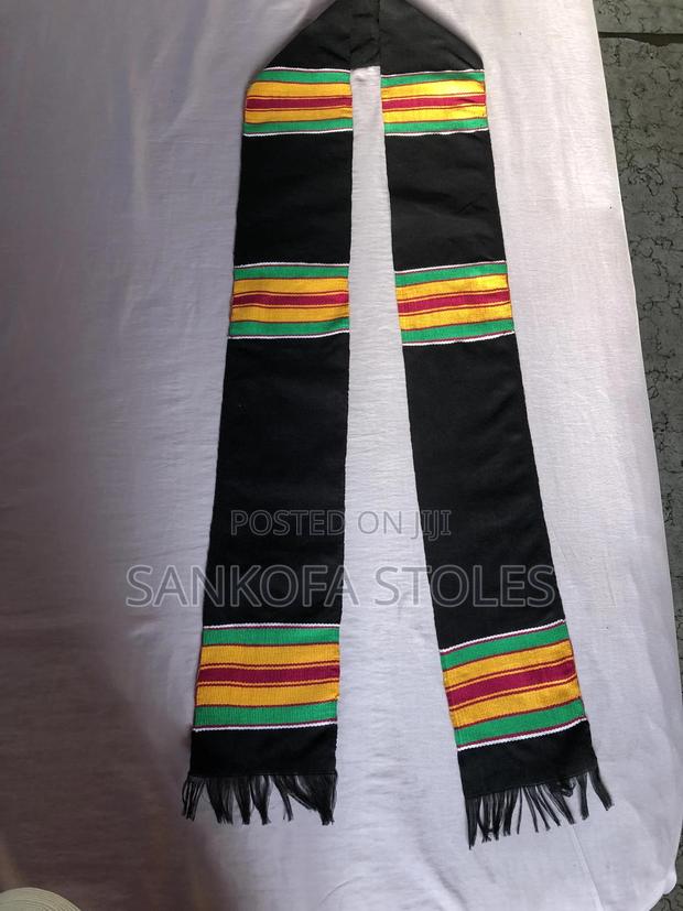 Handwoven Plain Graduation Sash · Photo 3