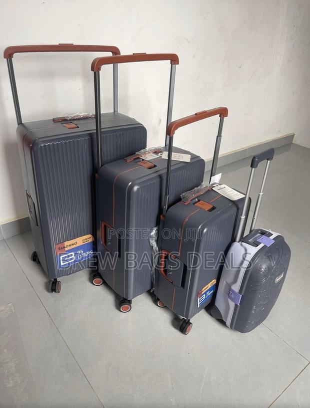 Original 4set Travelers Choice Purely Locks Zipless Traveling Bag · Photo 1