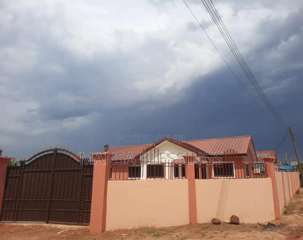 3bdrm House in Ps Global Estate, Community 25 for rent · Photo 1