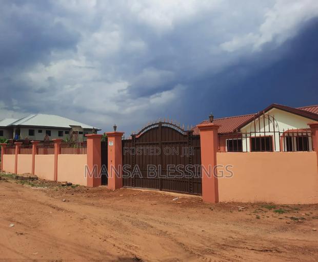 3bdrm House in Ps Global Estate, Community 25 for rent · Photo 2