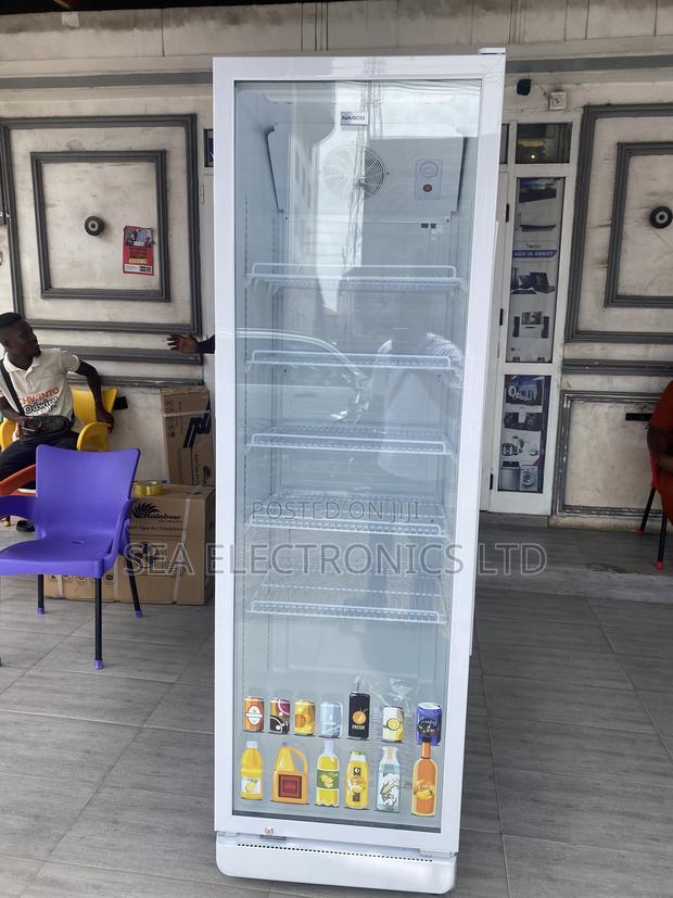 Nasco 360l Commercial Beverage Refrigerator · Photo 1