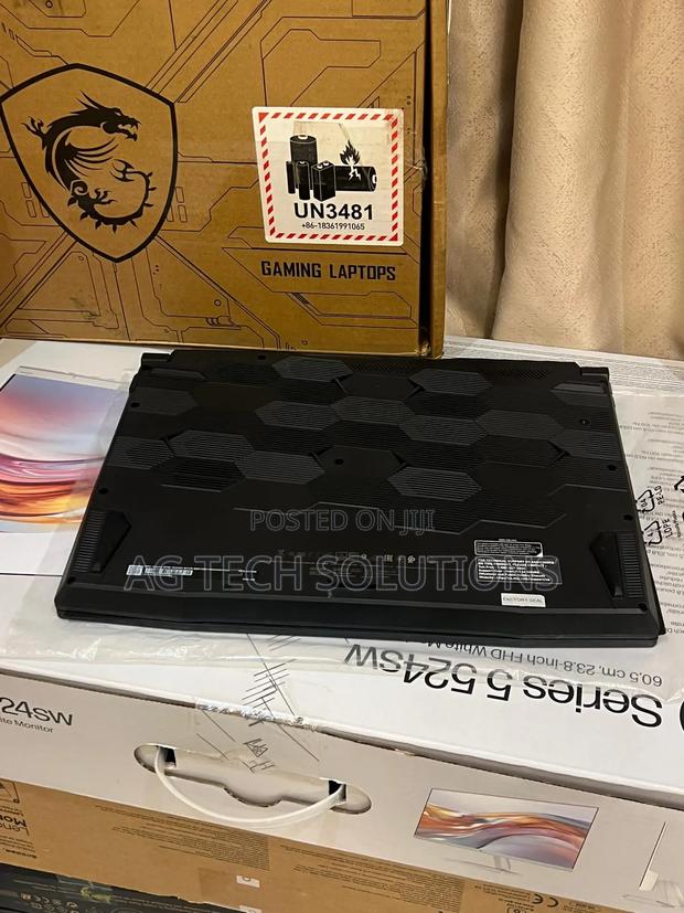 New Laptop MSI Katana GF66 16GB Intel Core i9 SSD 1T · Photo 2