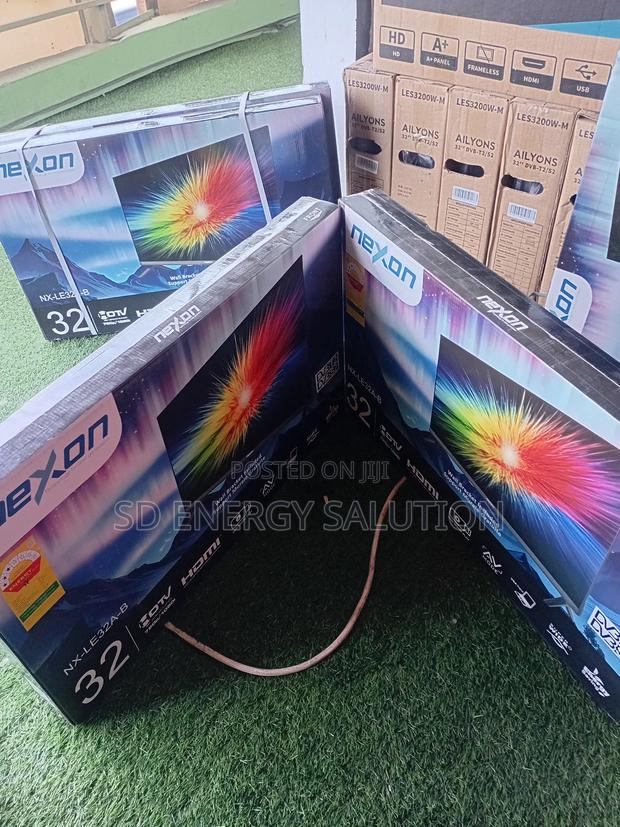 Friendly Nexon 32inches Digital Tv Happy Kids Smile · Photo 1
