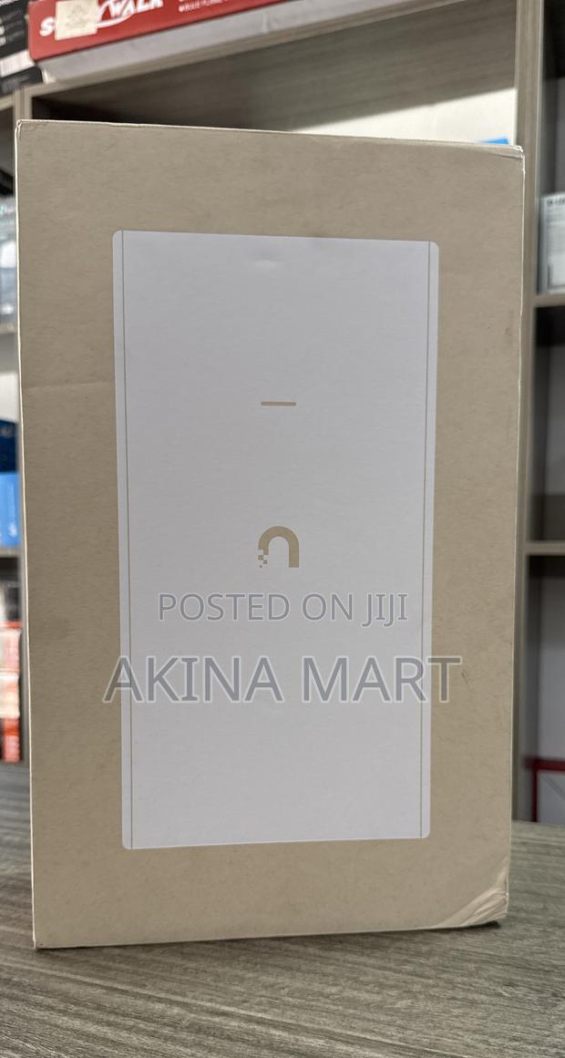 U6 Mesh Pro Unifi U6 Mesh Pro · Photo 1