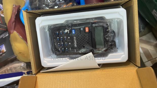 Walkie Talkie’S -Baofeng Uv-5r Dual-Band Two-Way Radio · Photo 1