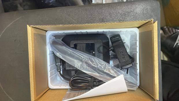Walkie Talkie’S -Baofeng Uv-5r Dual-Band Two-Way Radio · Photo 2