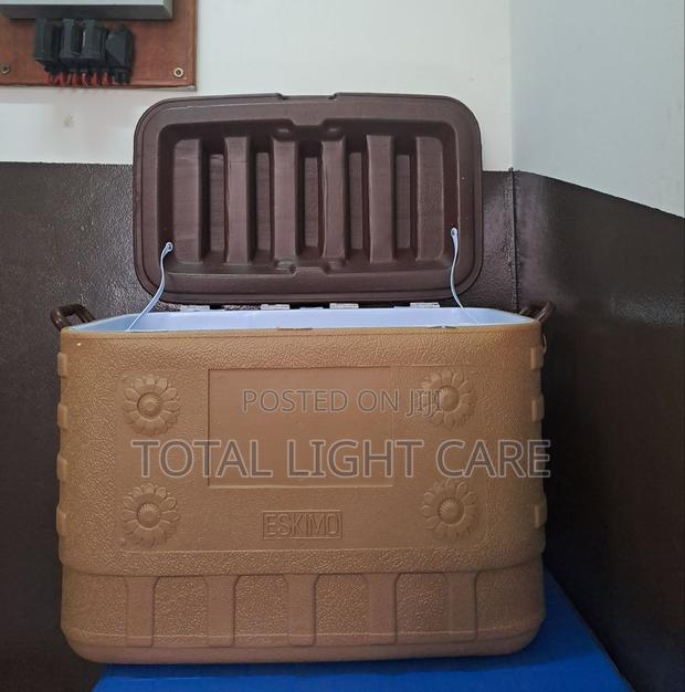 Elegant 90 Liters 3 Set Ice Chest · Photo 4