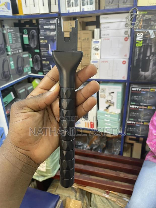 Wireless Microphone Stick · Photo 3