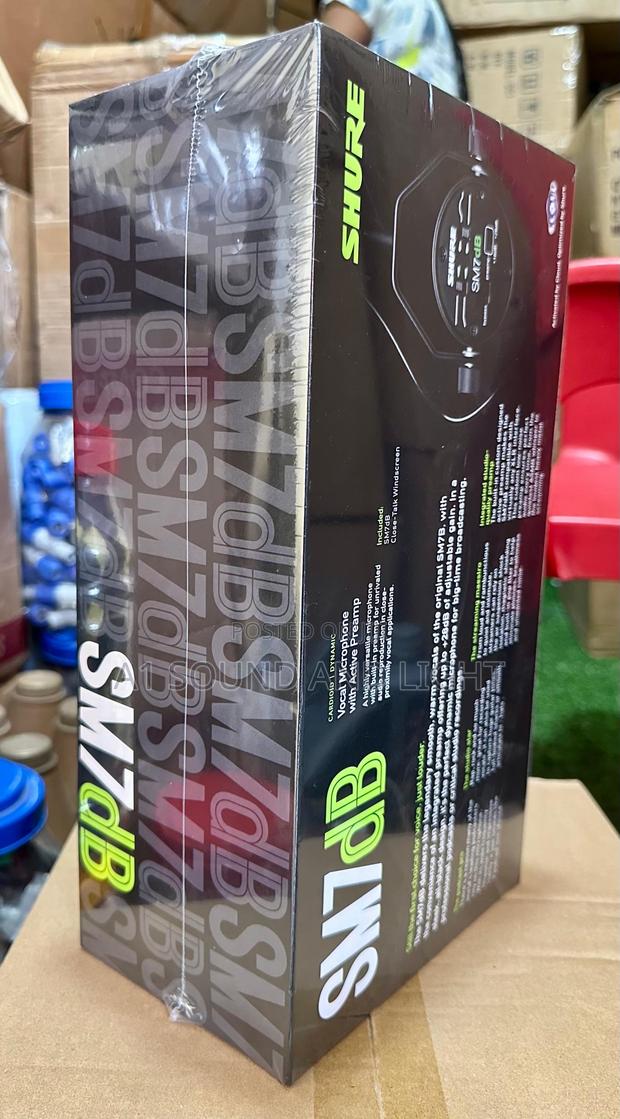Shure Sm7db Dynamic Microphone for Podcast and Streaming · Photo 2