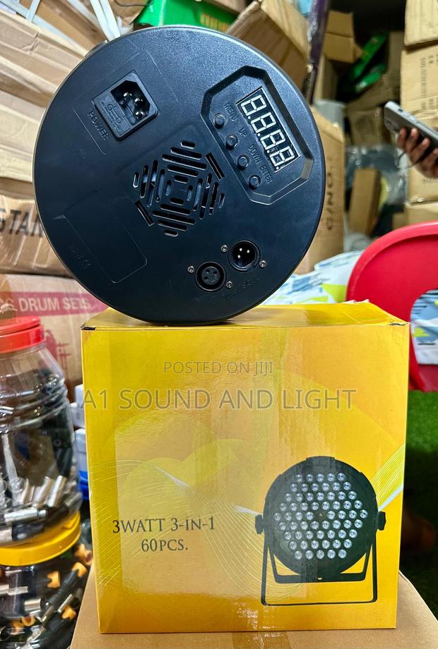 18 Lamps Rgbw Led Par Light · Photo 2