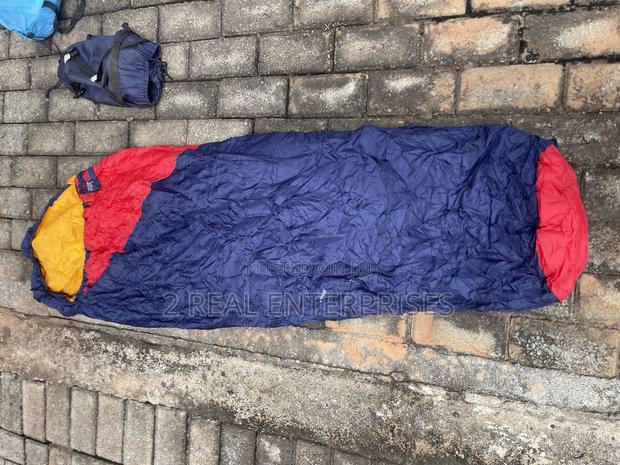 Sleeping Bags Adult · Photo 1