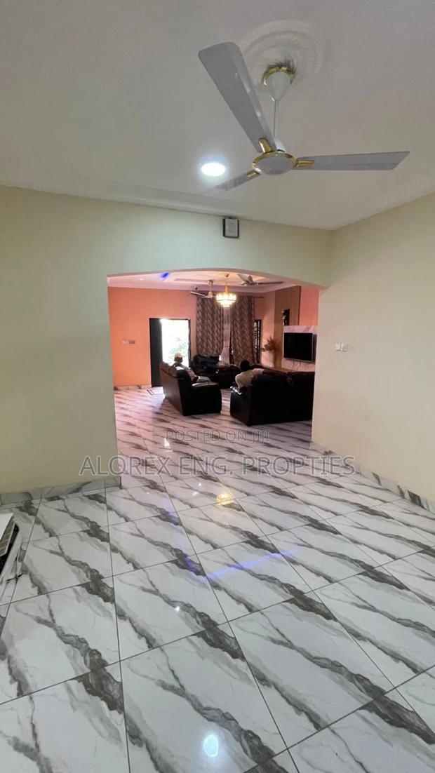 4bdrm House in Bawaleshie, Dodowa for rent · Photo 5