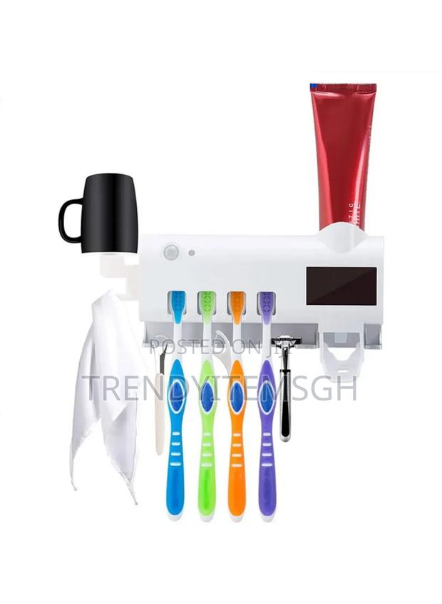 Rechargeable Solar Intelligent Uv Toothbrush Sanitizer Holder · Photo 2
