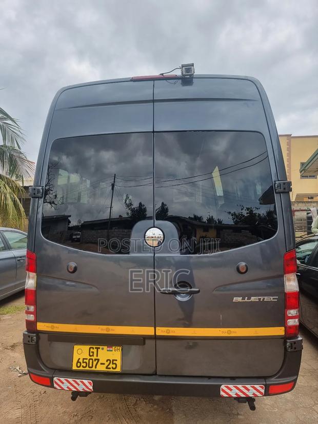 Bus For Rent · Photo 6