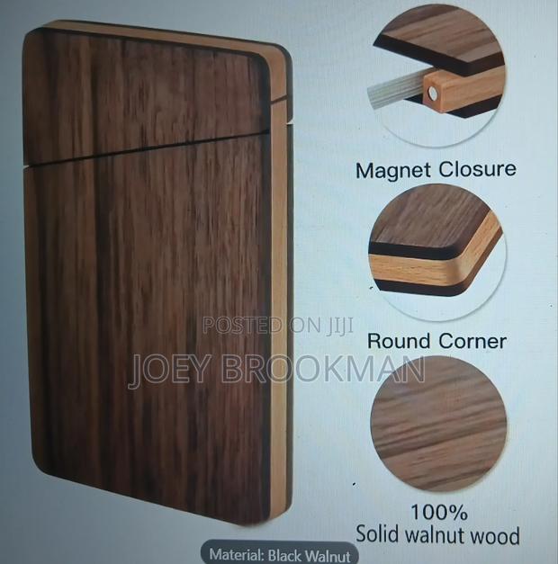 Walnut Wood Business Card Holder - Ic Closure Portable Slim Card · Photo 2