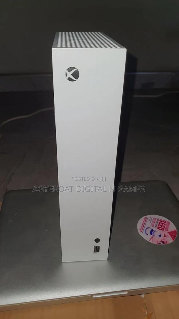 Xbox Series S With 512gb · Photo 1