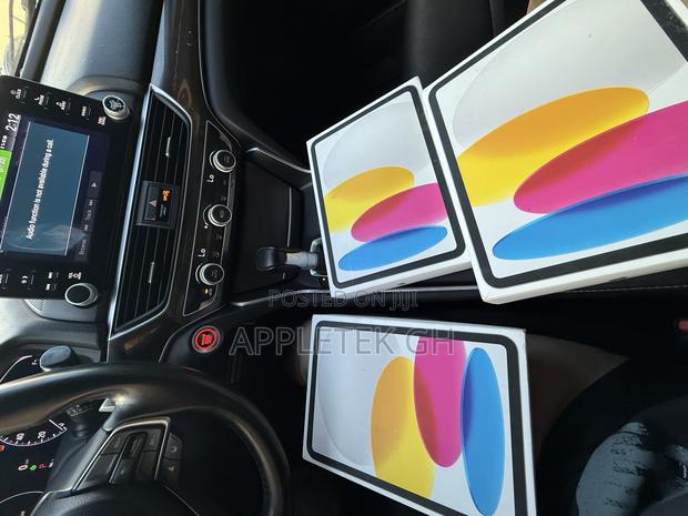 New Apple iPad (2025) 256 GB Silver · Photo 2