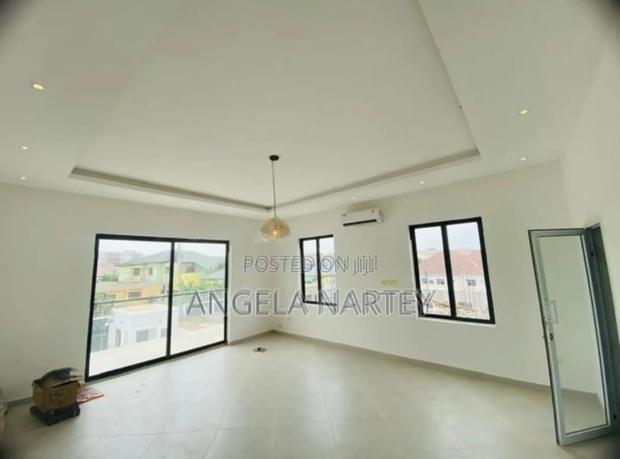 4bdrm House in Baatsonaa Spintex for sale · Photo 2