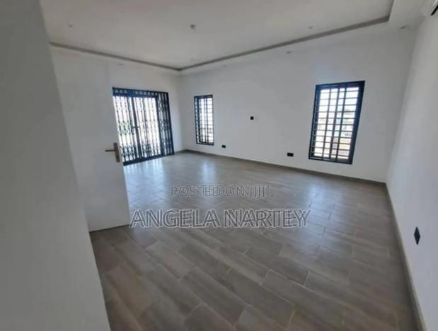 3bdrm House in Manet-East Airport, Accra Metropolitan for sale · Photo 2