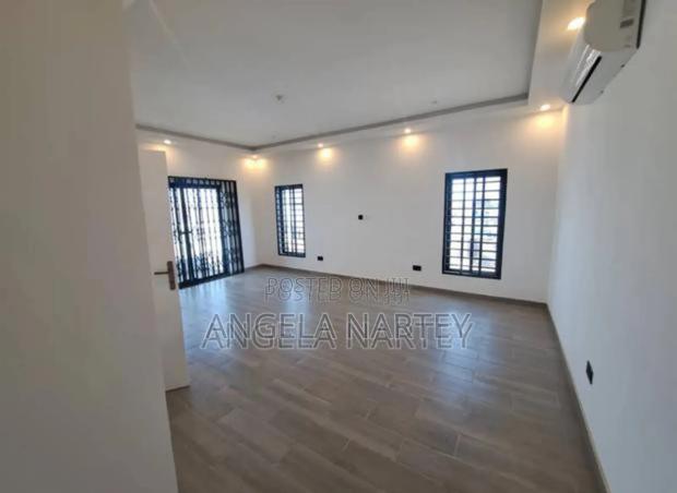 3bdrm House in Manet-East Airport, Accra Metropolitan for sale · Photo 5