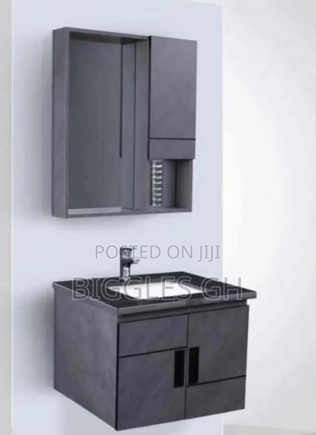 Cabinet Basin With Mirror- 60cm · Photo 2