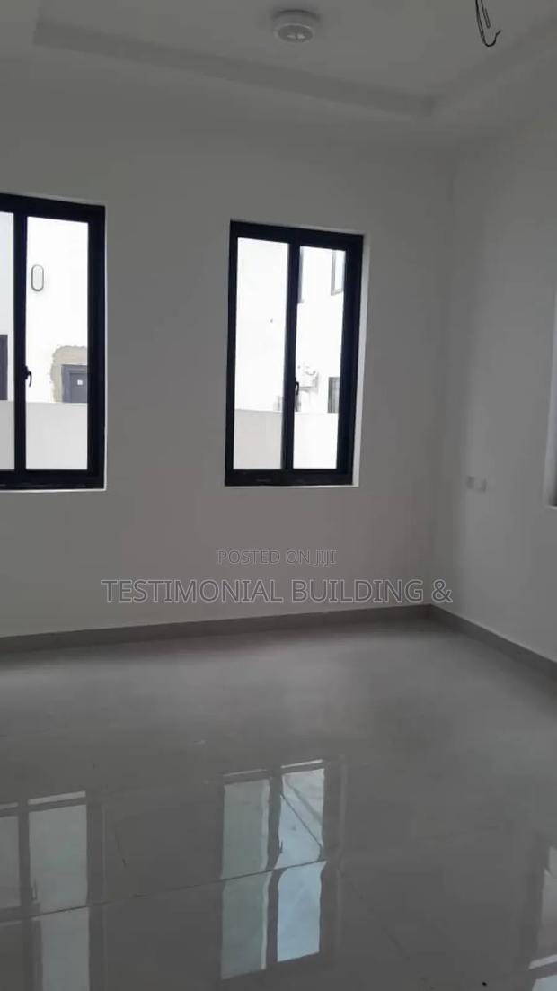 4bdrm House in Testimonial Building, Oyarifa for sale · Photo 2