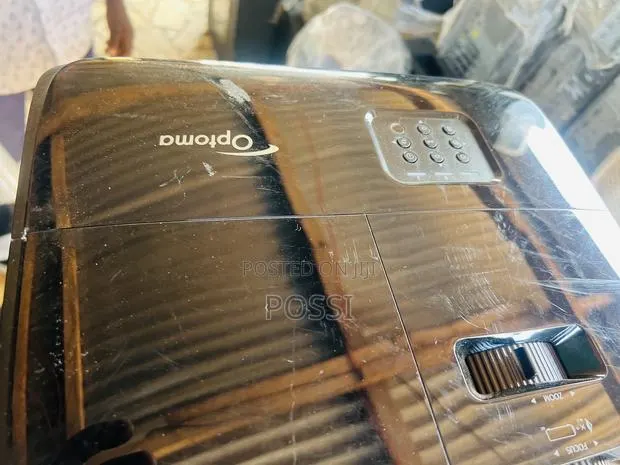Quality Daylight Projector From Uk · Photo 1