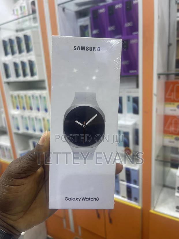 Samsung Galaxy Watch 8 L330 · Photo 1