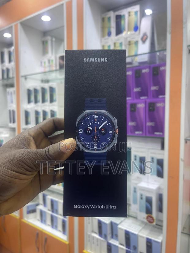 Samsung Galaxy Watch Ultra · Photo 1