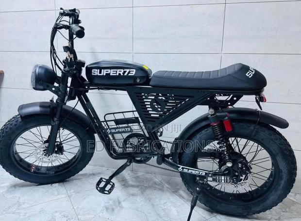 New Ranger R-2020 2024 Black · Photo 2