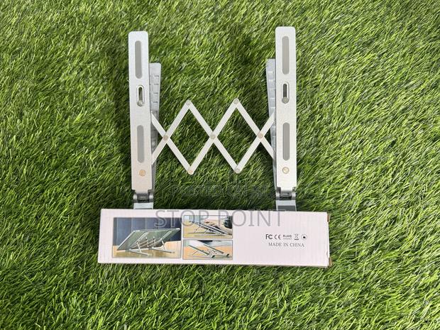 Strong Aluminum Laptop Stand · Photo 4