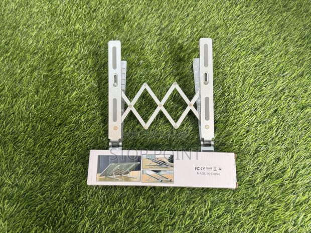 Strong Aluminum Laptop Stand · Photo 5