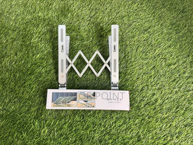 Strong Aluminum Laptop Stand · Photo 2