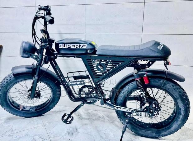 New Ranger R-2020 2024 Black · Photo 4
