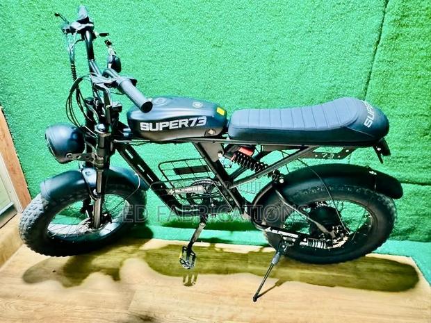 New Ranger R-2020 2024 Black · Photo 3