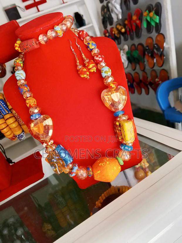 Beautiful Bead Necklace Set · Photo 4