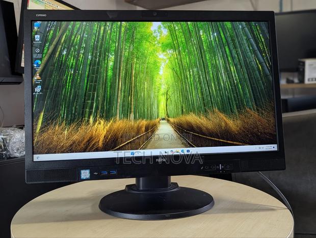Desktop Computer Fujitsu Esprimo K558/24 8GB Intel Core i5 SSD 256GB · Photo 2