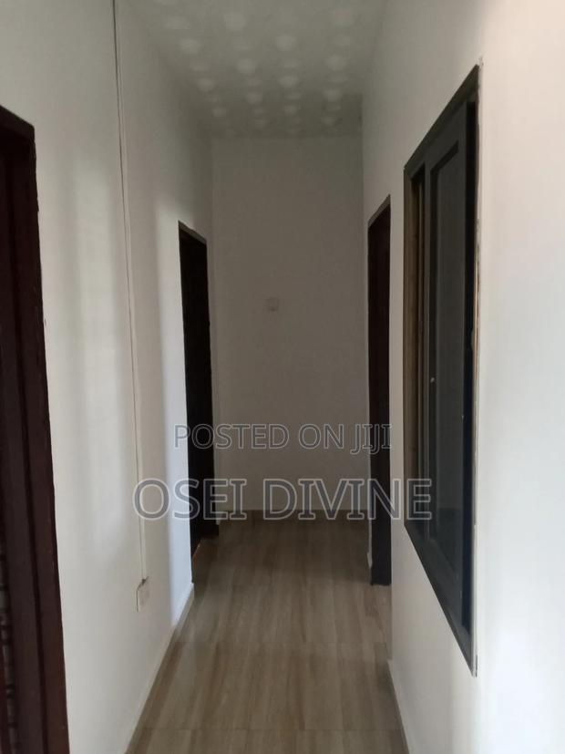 2bdrm Apartment in Sahara Estate, Dansoman for rent · Photo 5