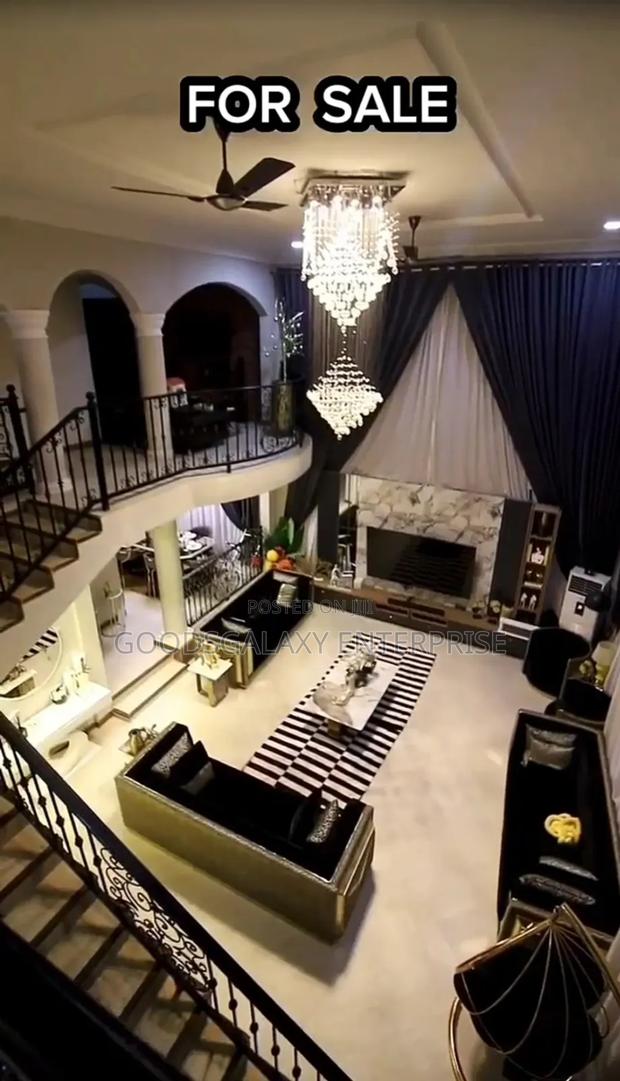 Furnished 4bdrm Mansion in Kumasi Metropolitan for sale · Photo 3