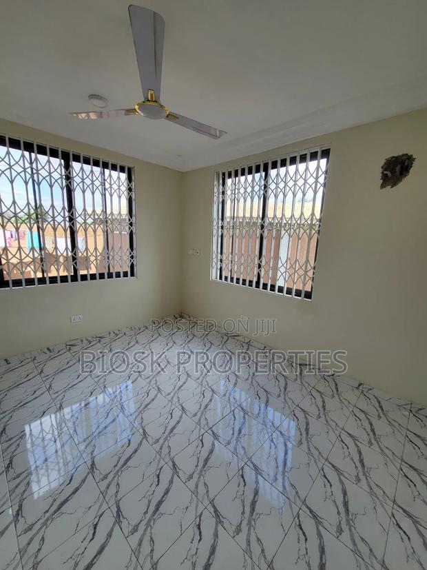 2bdrm Apartment in Biosk Properties, Amrahia for rent · Photo 3